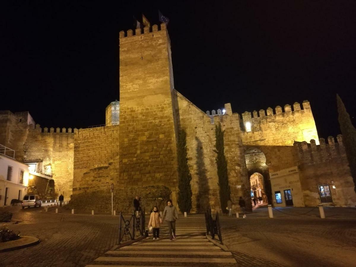 Piso Con Terraza Y Vistas Espectaculares Leilighet Carmona  Eksteriør bilde